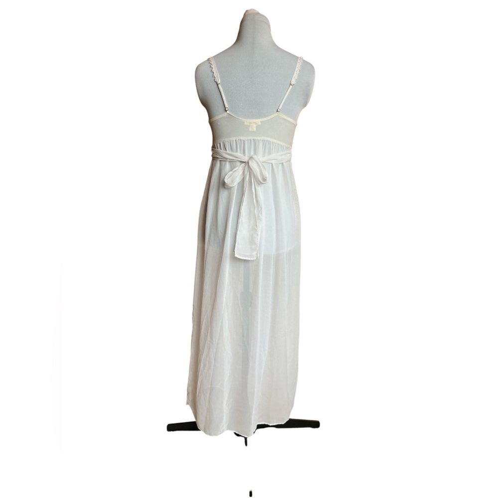 Vintage 1990’s Flora Nikrooz White Chiffon Nightgown Size Small - Picture 4 of 10
